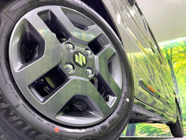 �y����14�C���`�A���~�z�C�[���z�O�ςɃ}�b�`���������A���~�z�C�[���𑕒����Ă���܂��B�e��ЊO�A���~�z�C�[����A�X�^�b�h���X�^�C�����戵�����Ă���܂��B���񂲑��k����������