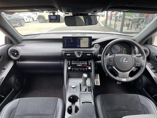 IS300 Fスポーツ モード ブラックIII