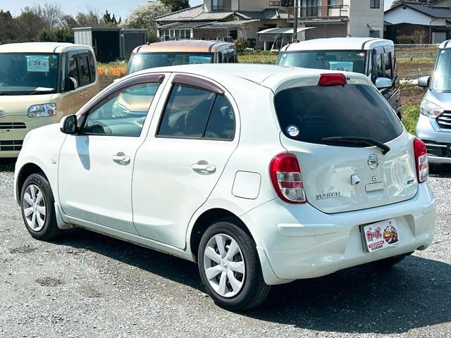 ���X�ł͌y�����Ԃ��畁�ʎԂ܂ŕ��L���I�[�����[�J�[�̎Ԏ�E�F�E�O���[�h��L�x�ɑ����Ă���܂��B