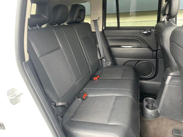 ���㕔���Ȃ��C�ɂȂ�悤�ȃL�Y�E�����ւ��蓙�A�傫�ȃ_���[�W�͂Ȃ��A�ǍD�ȏ�Ԃł��B