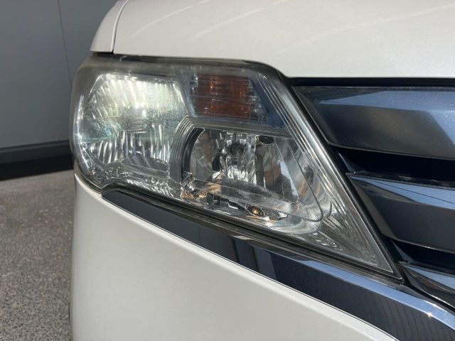 �yHID�w�b�h���C�g�z���ɖ��邭�O�����Ƃ炵�Ă����̂ŁA���V����Ԃ̑��s�������E�ǍD�ň��S���Ă���肢�������܂��B