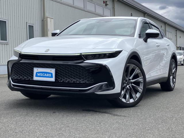 クラウンクロスオーバー2.5 G アドバンスト レザー パッケージ E-Four 4WD