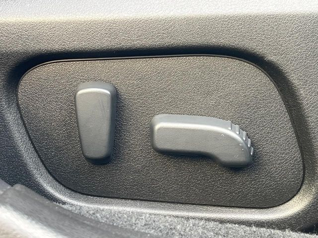 �y�p���[�V�[�g�z�X�C�b�`��ŊȒP�ɃV�[�g�̔��������\!�d��������͂�����܂���!���K�ȃV�[�g�|�W�V�����ɃZ�b�g���āA���K�ȃh���C�u�����y���݂��������B