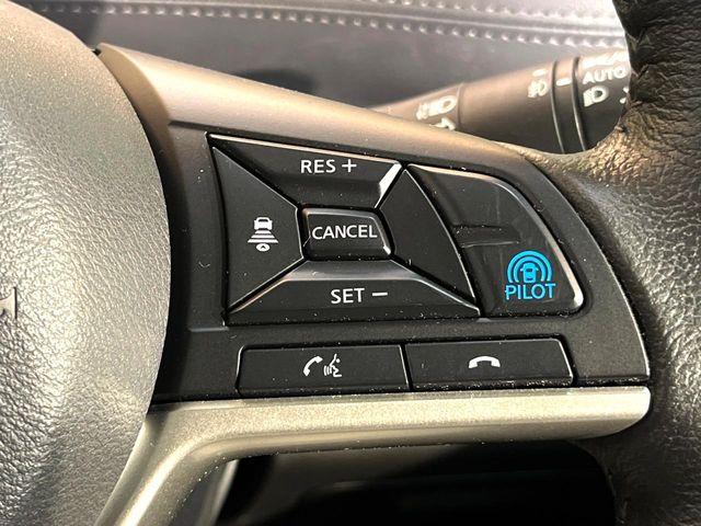 �y�v���p�C���b�g�z�������H�ł̒��������s���y��!!�a�؎��Ə��񑖍s�̃V�[���ŁA�A�N�Z���E�u���[�L�E�X�e�A�����O�������Ő��䂵�A�������^�]�̕��S���y�����Ă���܂���