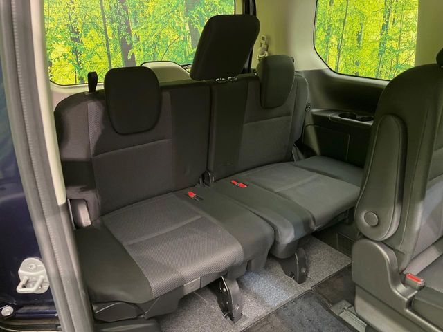 3��ڃV�[�g�͂�������ԗǍD����l�ł��������ƍ����Ē����܂��̂ŁA��l���ł̂��o���������N���N�ł��􂲉Ƒ��ŁA�C�̒m�ꂽ���ԂŁA�h���C�u�ɍs���̂��y���݂ł��ˁ�