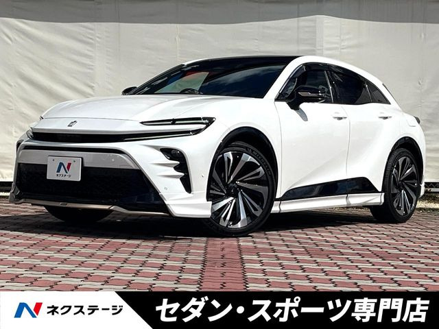 クラウンスポーツ2.5 Z E-Four 4WD