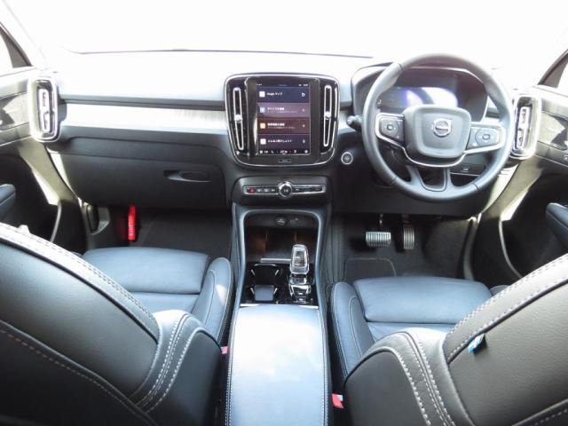 XC40アルティメット B4 AWD 4WD