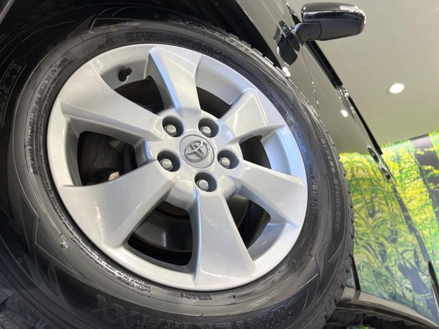 �y����16�C���`�A���~�z�C�[���z�O�ςɃ}�b�`���������A���~�z�C�[���𑕒����Ă���܂��B�e��ЊO�A���~�z�C�[����A�X�^�b�h���X�^�C�����戵�����Ă���܂��B���񂲑��k����������