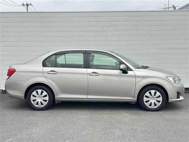 カローラアクシオ1.5 ハイブリッド