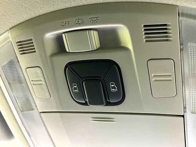 �y�����p���[�X���C�h�h�A�z�X�}�[�g�L�[��^�]�Ȃ̃X�C�b�`�Ō�ȗ����X���C�h�h�A�̊J���\���d��������͂����ăh�A���J����K�v�������A�����Ȃ��q�l�ł��ȒP�ɊJ���߂ł����K�ł���