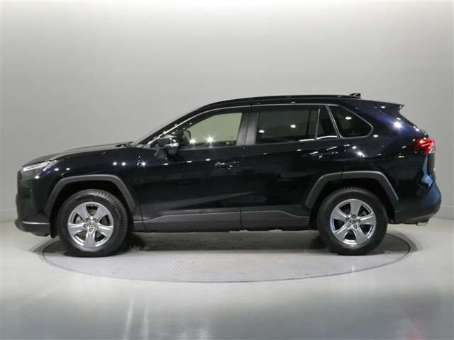 RAV42.5 ハイブリッド X E-Four 4WD