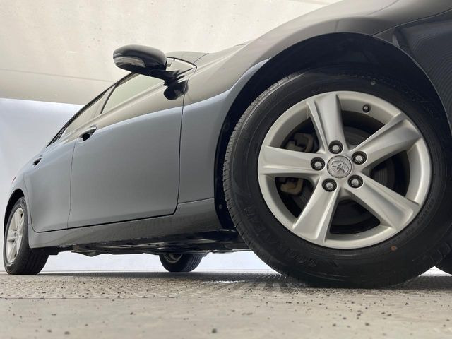 �y����16�C���`�A���~�z�C�[���z�O�ςɃ}�b�`���������A���~�z�C�[���𑕒����Ă���܂��B�e��ЊO�A���~�z�C�[����A�X�^�b�h���X�^�C�����戵�����Ă���܂��B���񂲑��k����������