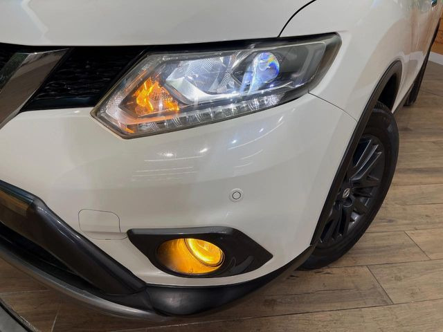 �yLED�w�b�h���C�g�z���V����ԑ��s�����ǍD�Ȏ��E���m�ۂ����S���ĉ^�]�ł��鍂�P�xLED�w�b�h���C�g�𑕔�!�_�����x�������A����d�͂��}�����Ă��܂��B