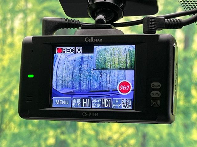 �y�h���C�u���R�[�_�[�z�h���C�u���R�[�_�[����!���s���͂������A������^�]�⎖�̂ɑ��������ہA�f���ŋL�^���A����̃��X�N�ɔ����܂��B���L�^�pSD�J�[�h�͂��q�l�����g�ł��������������K�v������܂��B