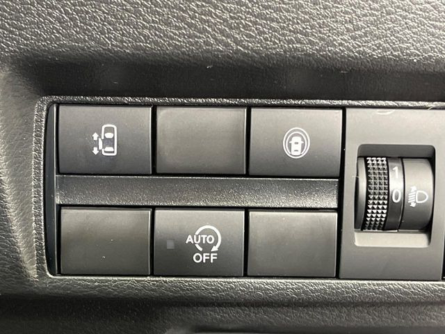 �y�p���[�X���C�h�h�A�z�X�}�[�g�L�[��^�]�Ȃ̃X�C�b�`�ŃX���C�h�h�A�̊J���\���d��������͂����ăh�A���J����K�v�������A���������q�l�ł��A�d���ו��������Ă��鎞�����N�ɊJ���߂ł��܂���