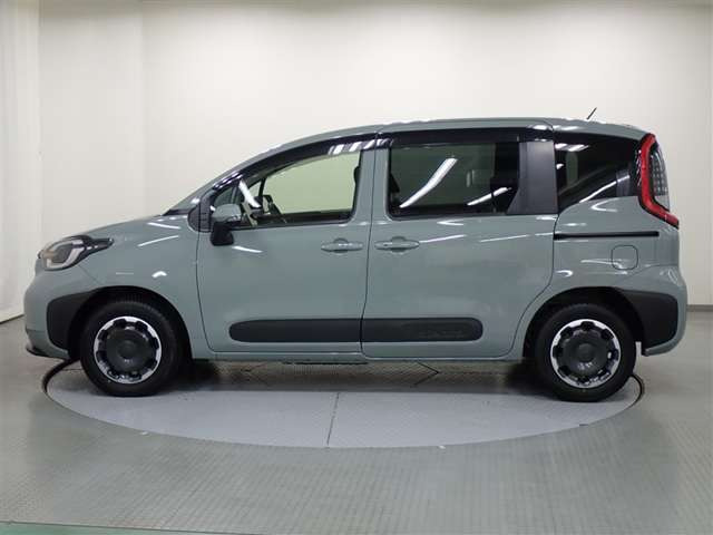 シエンタハイブリッド 1.5 Z E-Four 4WD