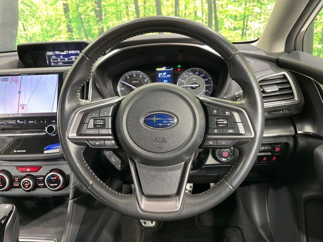 �y�����v�����X�e�A�����O�z�㎿�Ȋv���g�p���邱�ƂŁA��ɂ����������݂ƂĂ��^�]���₷���n���h���ł���