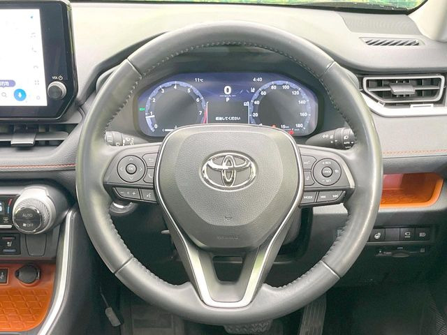 �y�X�e�A�����O�X�C�b�`�z�^�]���A�O������ڐ������炷���ƂȂ��A�I�[�f�B�I���̑��삪�\�ȕ֗��@�\!���S&���K�ȃh���C�u�����o���Ă���܂���