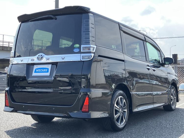 ヴォクシー2.0 ZS 煌II