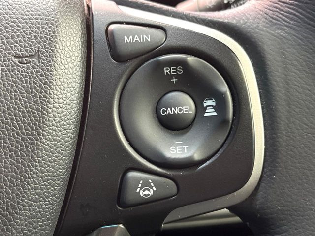 �y�A�_�v�e�B�u�N���[�Y�R���g���[���z�������H�ł̒��������s���y��!!�����ő��x��ۂN���[�Y�R���g���[�����A�Փˌy���V�X�e���ƘA�g���A�O���̎ԗ������m���ĎԊԂ�ۂ悤�ɑ��x���߂��Ă���܂�!!