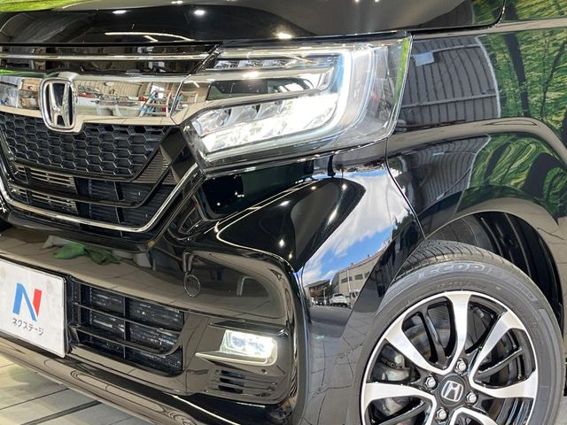 �yLED�w�b�h���C�g�z���V����ԑ��s�����ǍD�Ȏ��E���m�ۂ����S���ĉ^�]�ł��鍂�P�xLED�w�b�h���C�g�𑕔�!�_�����x�������A����d�͂��}�����Ă��܂��B