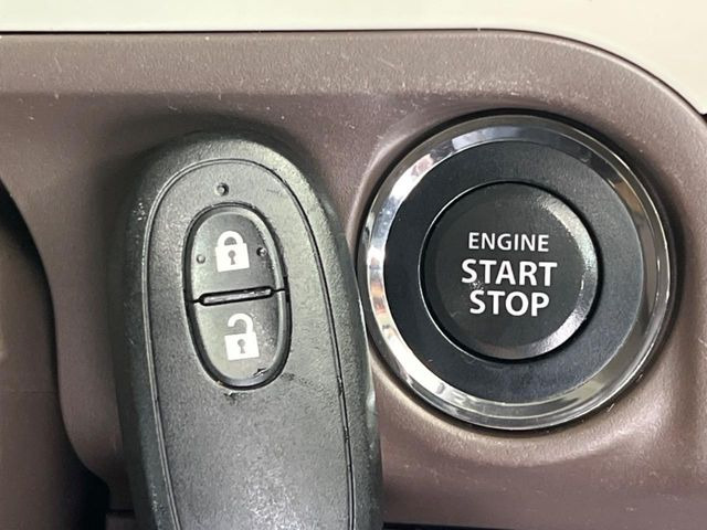 �y�L�[���X�X�^�[�g�V�X�e���z�J�o����|�P�b�g�ɓ��ꂽ�܂܂ł��h�A�̎{���E�������\�ȃX�}�[�g�L�[�𑕔��B�G���W���̃I���E�I�t�����J�M�����o���K�v����������Ƃ��Ă��֗��ł���