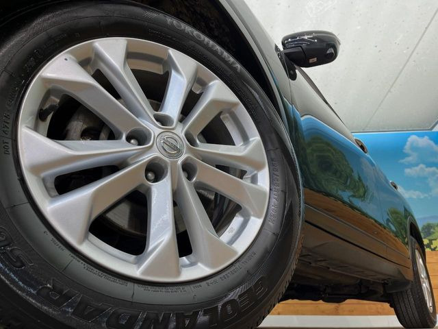 �y����17�C���`�A���~�z�C�[���z�O�ςɃ}�b�`���������A���~�z�C�[���𑕒����Ă���܂��B�e��ЊO�A���~�z�C�[����A�X�^�b�h���X�^�C�����戵�����Ă���܂��B���񂲑��k����������