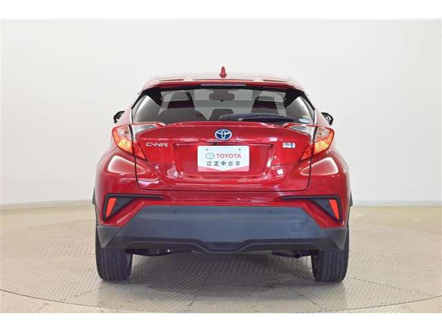 C-HRハイブリッド 1.8 S