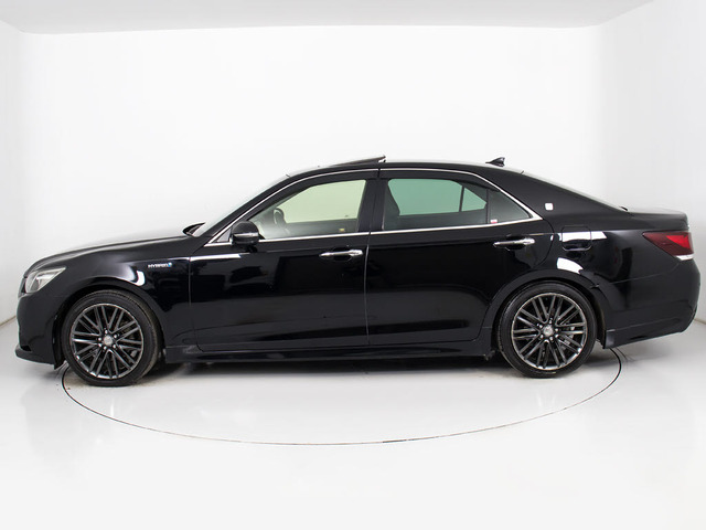 お探しの方必見OP18AW付!大人気のオプション装備スパッタリング18インチアルミホイール!