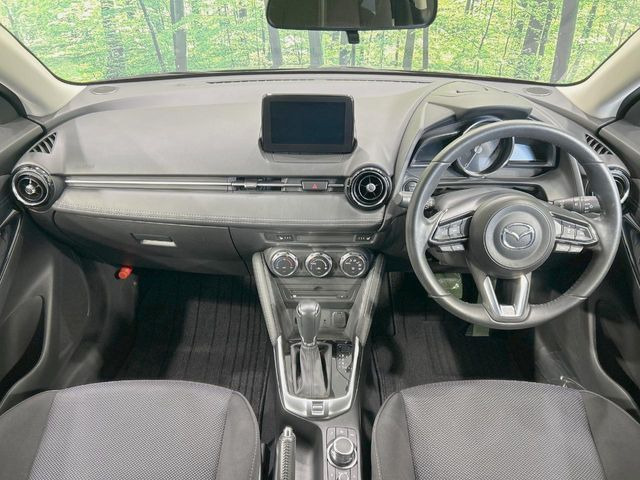 デミオ1.3 13S ツーリング