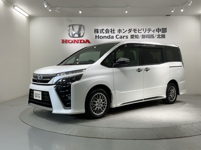 ヴォクシー1.8 ハイブリッド ZS 煌II