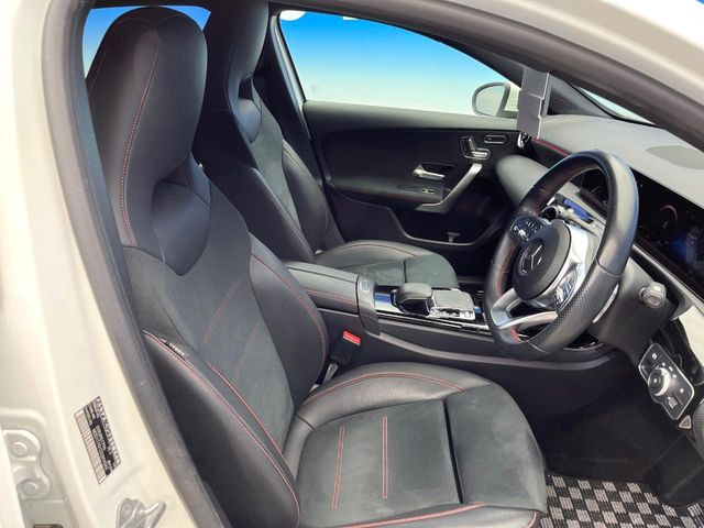 ���V�[�g�̎g�p��:�j��E�ւ�������Ȃ��A�����̒ʂ肫�ꂢ�ȏ�Ԃ��ێ����Ă���܂��B�܂��A�����N���[�j���O�E�R�[�e�B���O�����p�����������܂��B