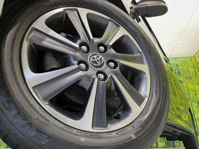 �y����16�C���`�A���~�z�C�[���z�O�ςɃ}�b�`���������A���~�z�C�[���𑕒����Ă���܂��B�e��ЊO�A���~�z�C�[����A�X�^�b�h���X�^�C�����戵�����Ă���܂��B���񂲑��k����������