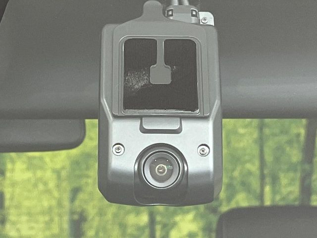 �y�h���C�u���R�[�_�[�z�h���C�u���R�[�_�[����!���s���͂������A������^�]�⎖�̂ɑ��������ہA�f���ŋL�^���A����̃��X�N�ɔ����܂��B���L�^�pSD�J�[�h�͂��q�l�����g�ł��������������K�v������܂��B