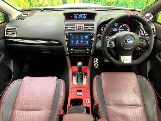 レヴォーグ1.6 STI スポーツ アイサイト 4WD