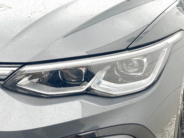 ��LED�w�b�h���C�g:��ԑ��s�����ǍD�Ȏ��E���m�ۂ����S���ĉ^�]�ł��鍂�P�xLED�w�b�h���C�g�𑕔�!�_�����x�������A����d�͂��}�����Ă��܂��B