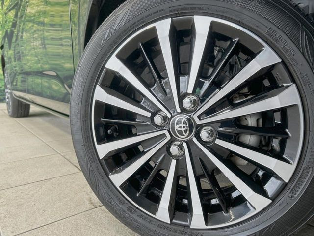 �y����15�C���`�A���~�z�C�[���z�O�ςɃ}�b�`���������A���~�z�C�[���𑕒����Ă���܂��B�e��ЊO�A���~�z�C�[����A�X�^�b�h���X�^�C�����戵�����Ă���܂��B���񂲑��k����������