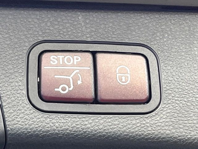 ���d�����A�Q�[�g:�����^�b�`�Ń��A�Q�[�g�̊J���ł��A�ו��Ȃǂŗ��肪�ǂ����Ă����Ԃł��ȒP�ɊJ���ł���֗��@�\�ł��B