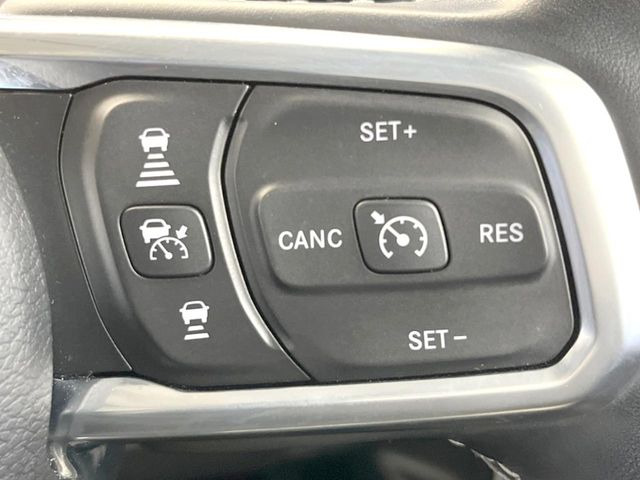 �����[�_�[�N���[�Y�R���g���[��:�O�̎ԂƂ̎Ԋԋ��������ɂƂ�A��葬�x�Ŏ������s���Ă���鎟����̃N���[�Y�R���g���[��!��ɍ������H�⎩���Ԑ�p���H�Ŏg�p����֗��ȋ@�\�ł�!