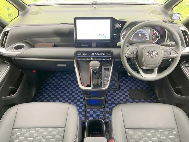 ヴォクシー2.0 S-Z