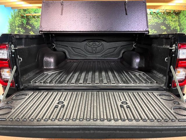 �ύڗ�500kg�̍L�X�Ƃ����f�b�L�́A�V�т���d���܂ő��p�r�Ɏg���܂��B�x�b�h���C�i�[��g�m�J�o�[�̎��t���������k��������