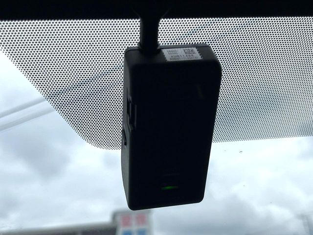 �y�h���C�u���R�[�_�[�z�h���C�u���R�[�_�[����!���s���͂������A������^�]�⎖�̂ɑ��������ہA�f���ŋL�^���A����̃��X�N�ɔ����܂��B���L�^�pSD�J�[�h�͂��q�l�����g�ł��������������K�v������܂��B