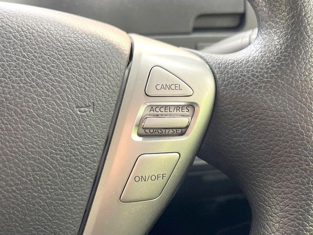 �y�N���[�Y�R���g���[���z�������H�����N���N���s�B�A�N�Z���𗣂��Ă���葬�x�ő��s���ł��A�������^�]���̕��S���y��!�����E�������ȒP�ȃX�C�b�`����Œ����ł��܂��B