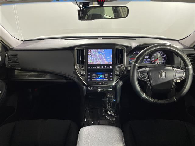 クラウンアスリートハイブリッド 2.5 S