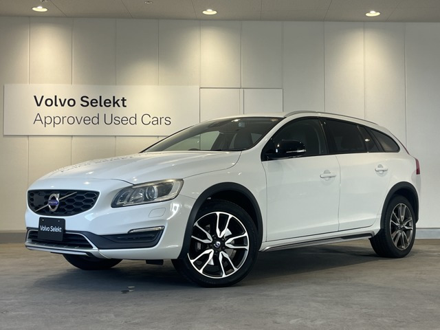 V60クロスカントリーT5 AWD SE 4WD