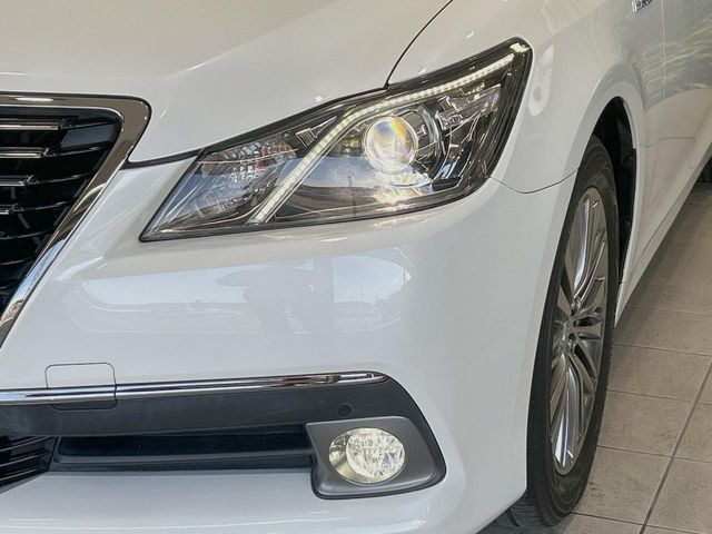 �yHID�w�b�h���C�g�z���ɖ��邭�O�����Ƃ炵�Ă����̂ŁA���V����Ԃ̑��s�������E�ǍD�ň��S���Ă���肢�������܂��B