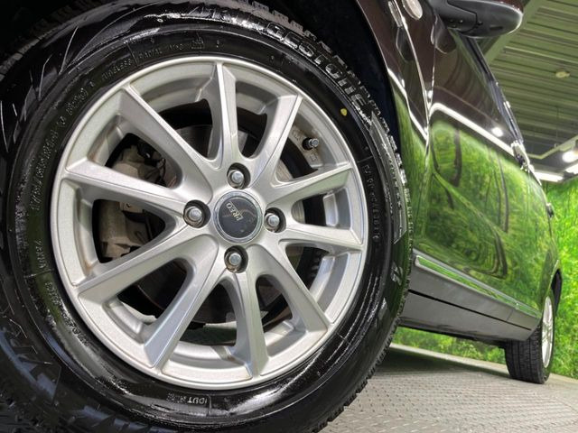 【14インチアルミホイール】外観にマッチしたアルミホイールを装着しております。各種アルミホイールや、スタッドレスタイヤも取扱いしております。是非ご相談ください♪