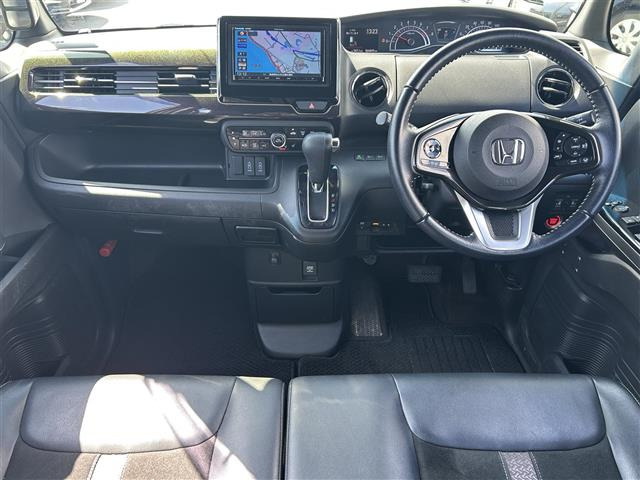 N-BOXカスタムG L ターボ ホンダセンシング 4WD