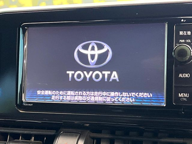 �y�����i�r�z�l�C�̏����i�r�𑕔����Ă���܂��B�i�r�̎g���₷���͂������A�I�[�f�B�I�@�\���[��!�L�����v�◷�s�͂������A�ʋ΂┃�����ȂǕ��i�̃h���C�u���y�����Ȃ�͂���