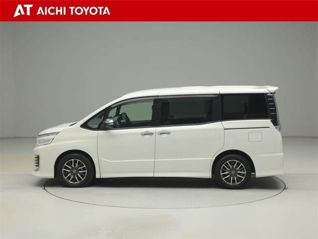 ヴォクシー2.0 ZS 煌